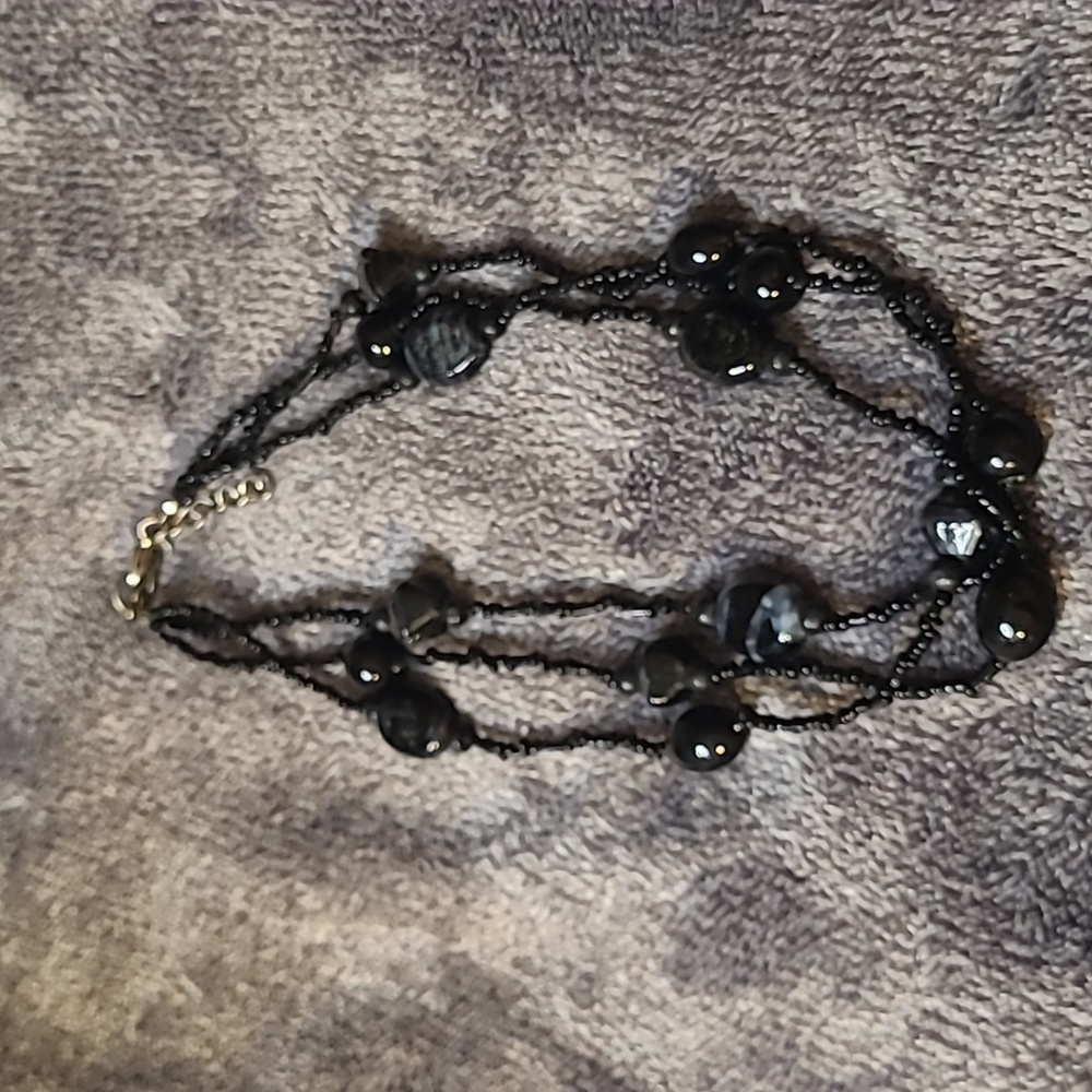 Vintage Black glass/stone 3 strand choker necklace